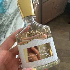 Creed Aventus for Her Perfume